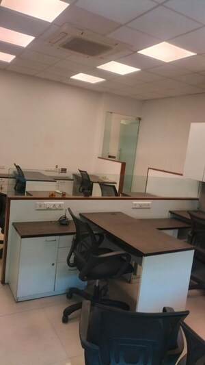  Office Space For Rent in Shree Sai Samarth CHS Chembur, Chembur