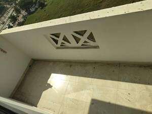 Furnished Amenities in 1 RK Builder Floor at Adajan Gam – for Rent