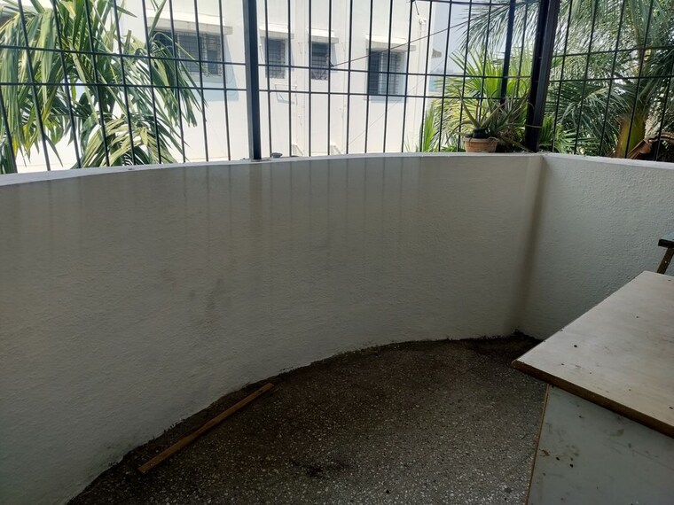 Balcony, laxmi-tara-market 1 Bedroom 500 Sq.Ft. Apartment In Thergaon Pune 10506196