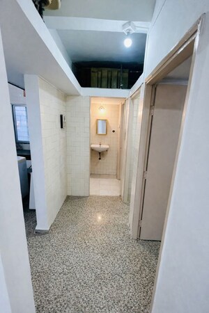 Building Lobby in 1 BHK Builder Floor at Bhosale Nagar – for Rent
