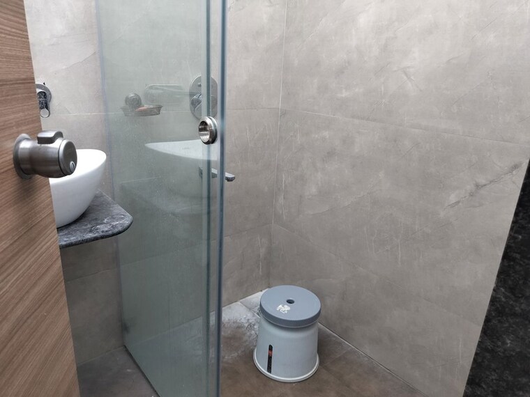 Bathroom, sukhwani-skylines 3 Bedroom 1400 Sq.Ft. Apartment In Wakad Pune 10506215