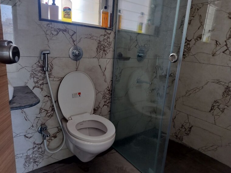 Bathroom, sukhwani-skylines 3 Bedroom 1400 Sq.Ft. Apartment In Wakad Pune 10506215