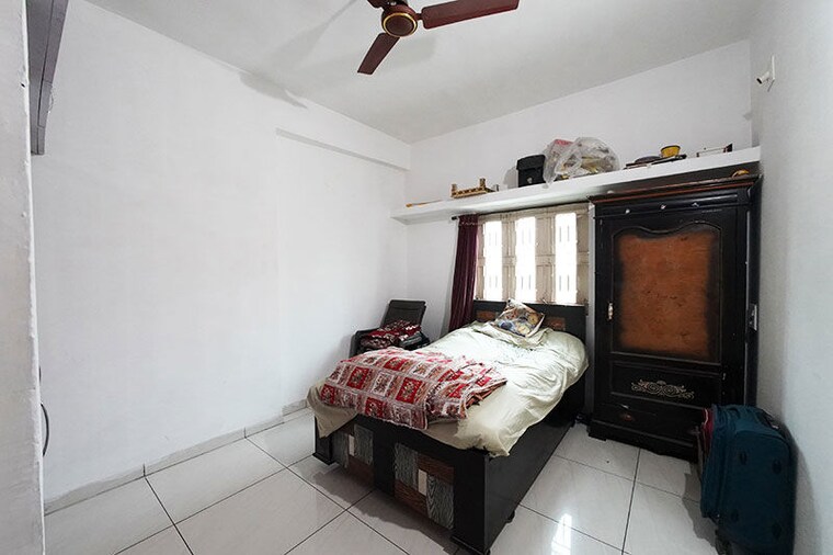 Bedroom, maninagar 2 Bedroom 110 Sq.Yd. Apartment In Maninagar Ahmedabad 10506231