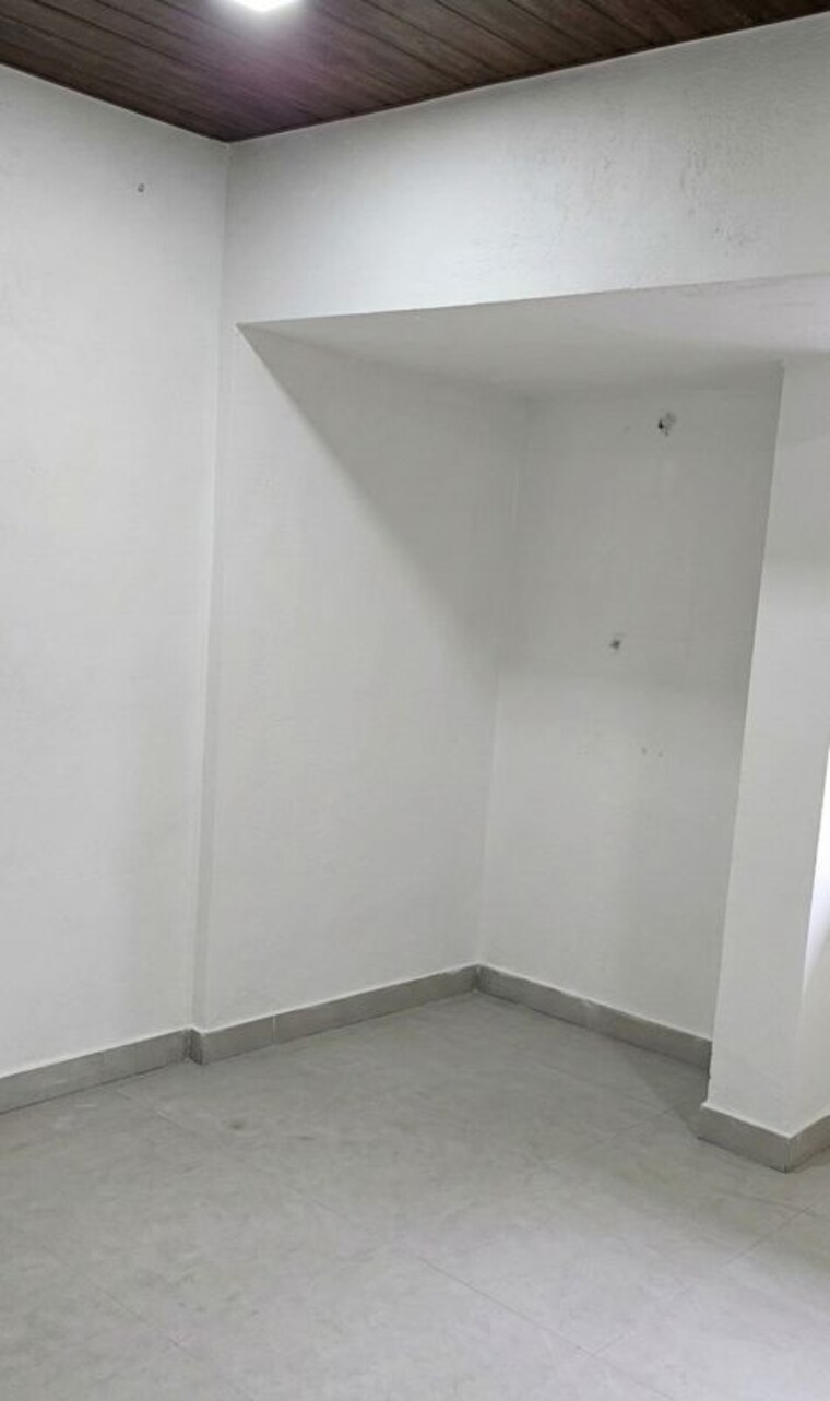 undefined, chembur Commercial Office Space 325 Sq.Ft. In Chembur Mumbai 10506265