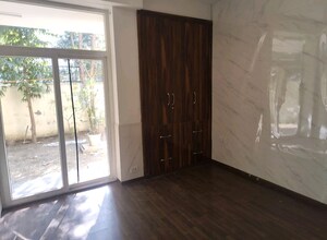 Room in 3.5 BHK Apartment at SS Almeria, Sector 84 – for Rent