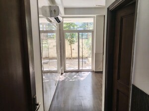 Building Lobby in 3.5 BHK Apartment at SS Almeria, Sector 84 – for Rent
