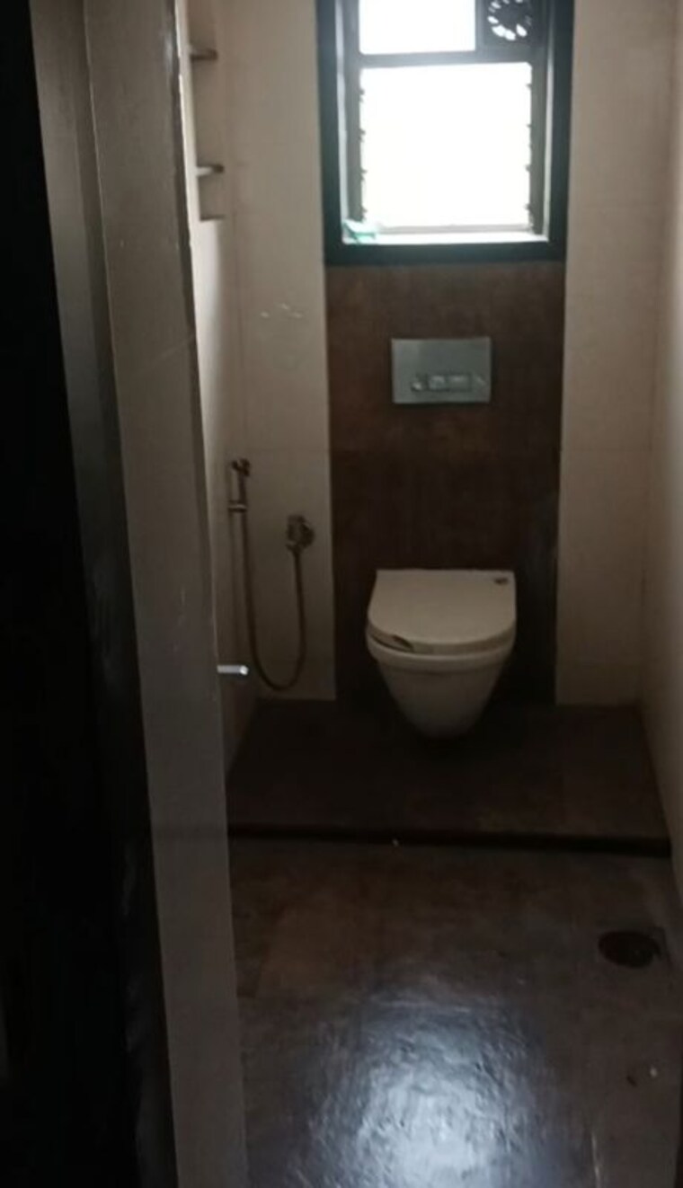 Bathroom, balrajeshwar-apartment 2 Bedroom 750 Sq.Ft. Apartment In Mulund West Mumbai 10506278