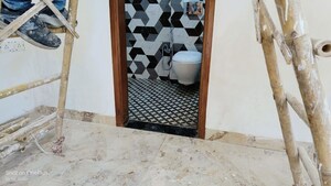 Room in 3 BHK Apartment at Dwarka – for Rent