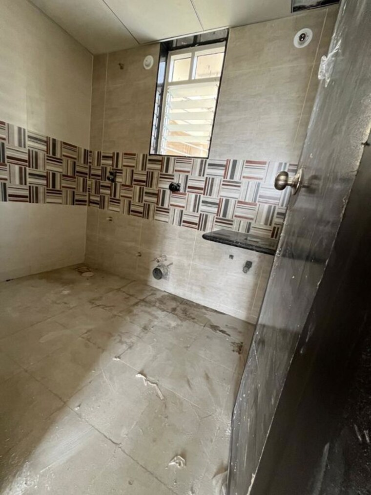 Bathroom, paranjape-madhukosh-phase-iii 2 Bedroom 795 Sq.Ft. Apartment In Dhayari Pune 10505880