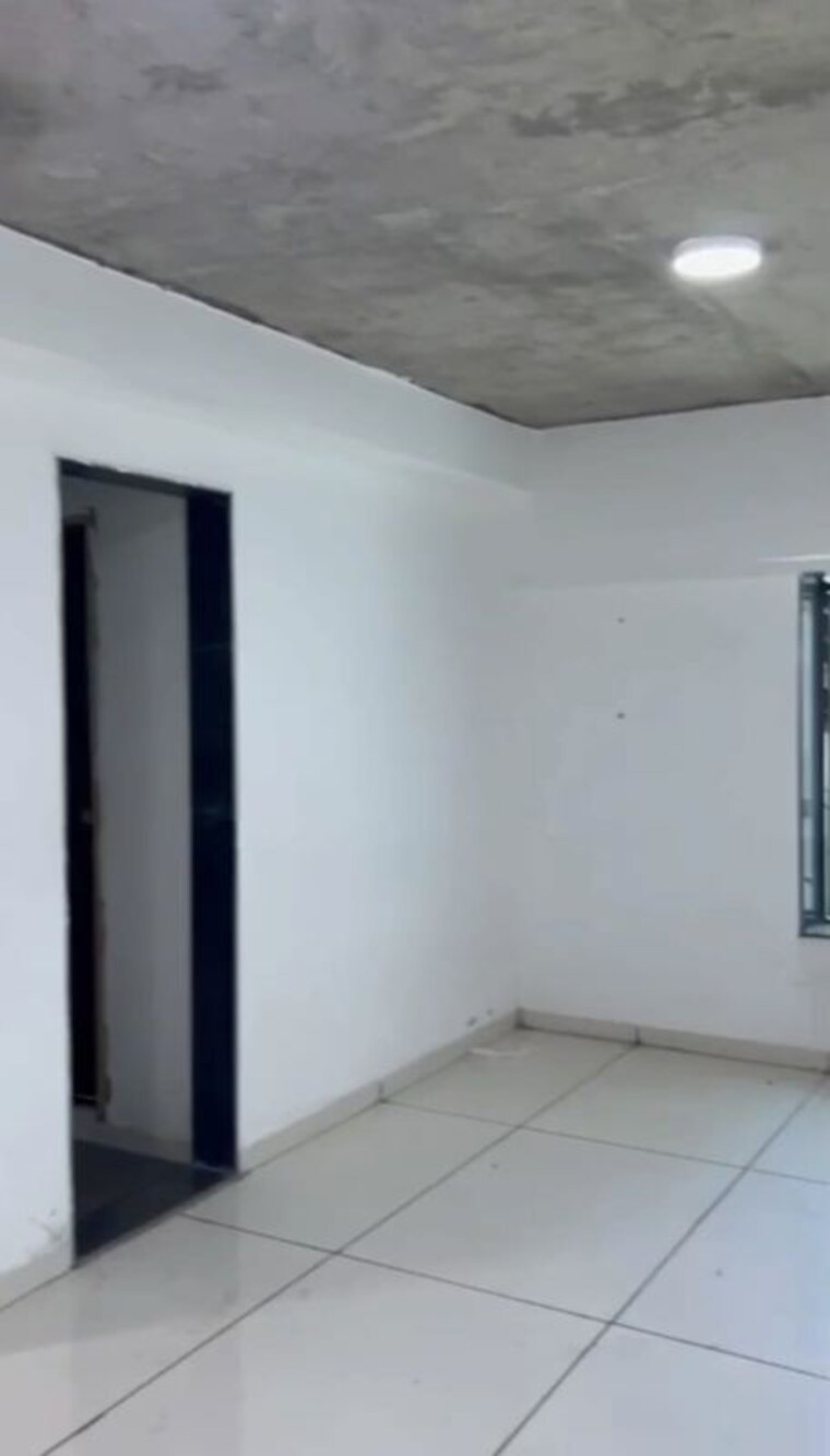Room, samriddhi-colonnade Commercial Office Space 1227 Sq.Ft. In Vikram Nagar Ahmedabad 10506394