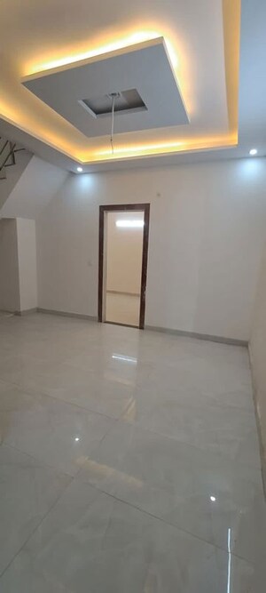 Room in 3.5 BHK Villa at Vaidpura – for Sale