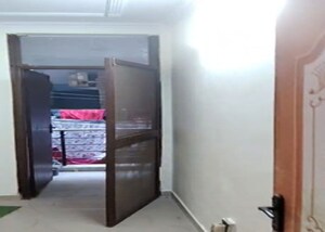 Parking in 3 BHK Apartment at Khirki Extension – for Rent