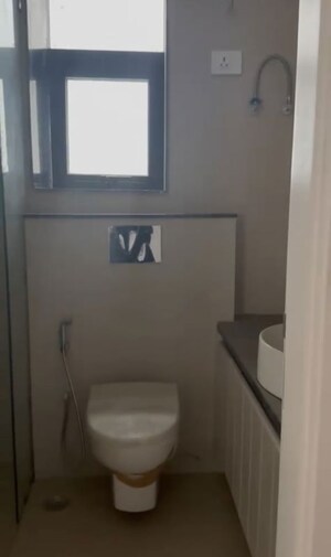 Bathroom in 3 BHK Apartment at Signature Global City 63A, Sector 63a – for Rent