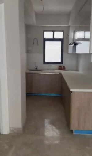 Kitchen in 3 BHK Apartment at Signature Global City 63A, Sector 63a – for Rent