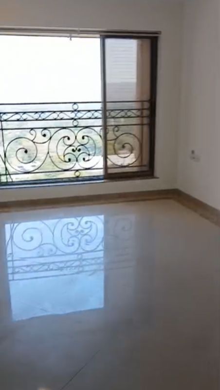 2.5 BHK 900 Sq.Ft. Apartment in Raheja Acropolis