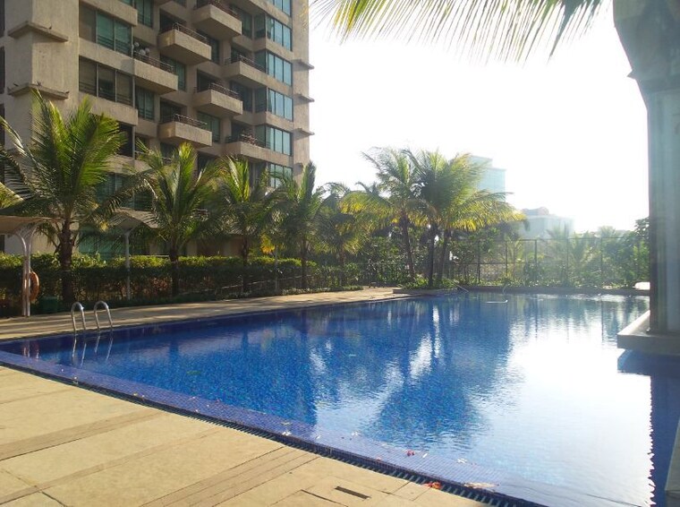 Swimming Pool, oberoi-realty-springs 5 Bedroom 2000 Sq.Ft. Apartment In Andheri West Mumbai 10506430