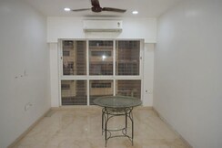1 BHK + Basement Apartment For Sale in Omkar Meridia