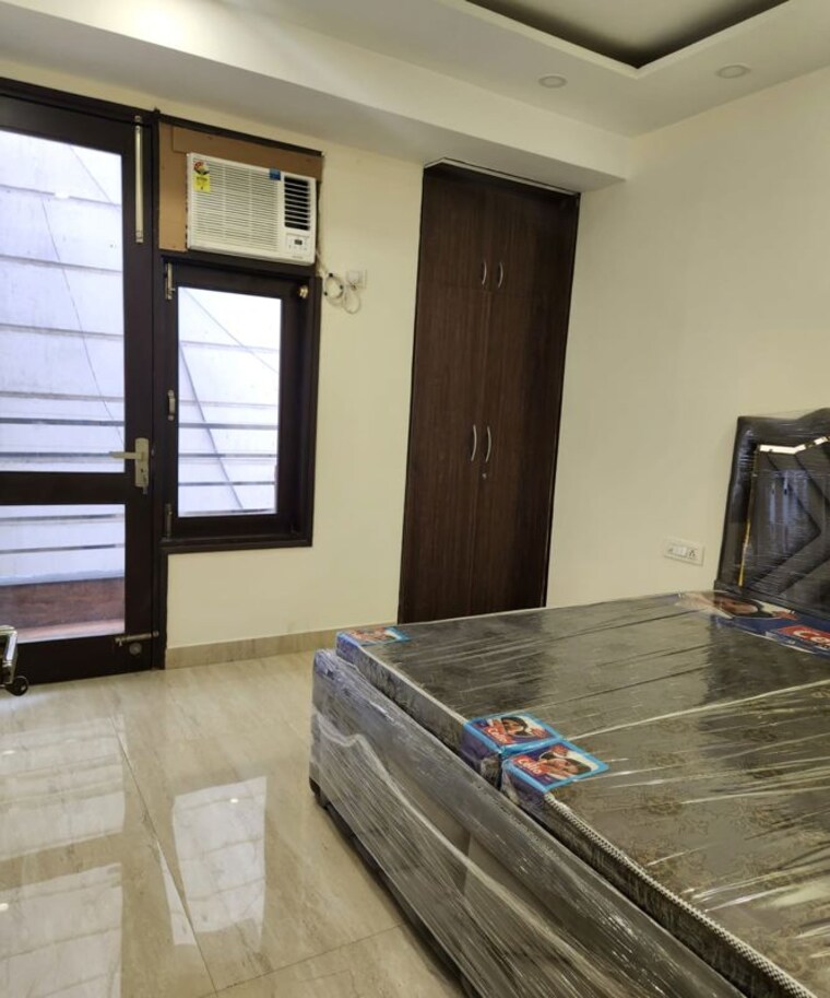 Bedroom, freedom fighters enclave 2 Bedroom 900 Sq.Ft. Builder Floor In Freedom Fighters Enclave Delhi 10506535