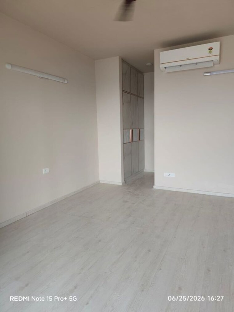 Room, m3m-heights 3 Bedroom 2050 Sq.Ft. Apartment In Sector 65 Gurgaon 10506527