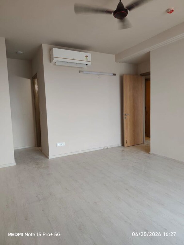 Room, m3m-heights 3 Bedroom 2050 Sq.Ft. Apartment In Sector 65 Gurgaon 10506527