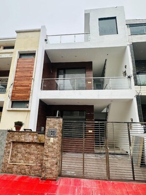4 BHK Independent House For Sale in Dhakoli
