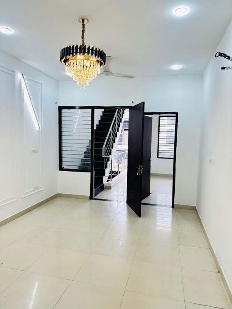 undefined, dhakoli 4 Bedroom 1350 Sq.Ft. Independent House In Dhakoli Zirakpur 10506541