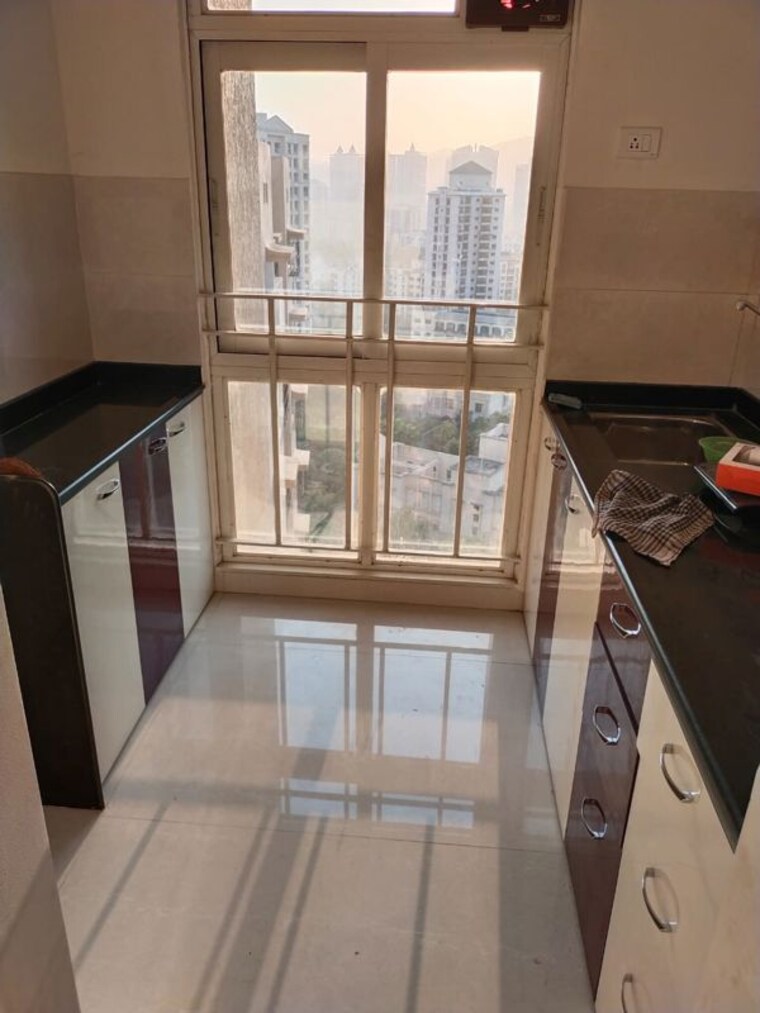Kitchen, vijay-orovia 1 Bedroom 650 Sq.Ft. Apartment In Ghodbunder Road Thane 10506485