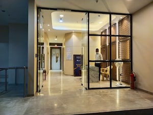Room in 1 BHK Apartment at Vijay Orovia, Ghodbunder Road – for Rent