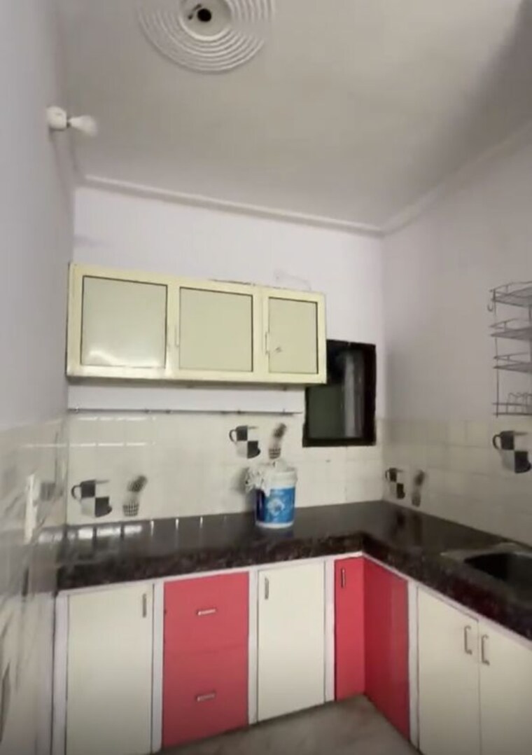 Kitchen, chattarpur 2 Bedroom 950 Sq.Ft. Builder Floor In Chattarpur Delhi 10506604