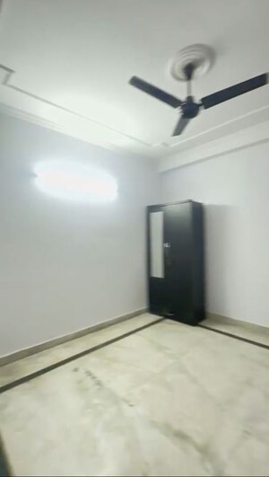 Room in 2 BHK Builder Floor at Chattarpur – for Rent