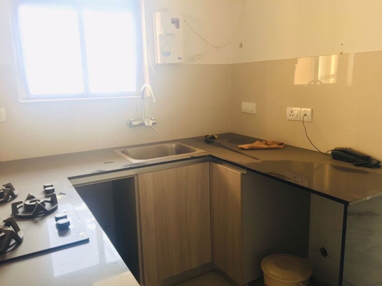 Kitchen, hiranandani-lavinia 1 Bedroom 650 Sq.Ft. Apartment In Ghodbunder Road Thane 10506610