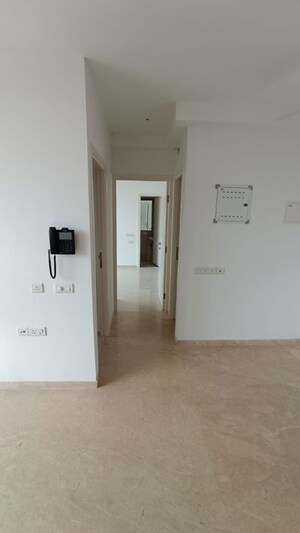 Room in 1 BHK Apartment at Hiranandani Estate Solitaire C, Ghodbunder Road – for Rent