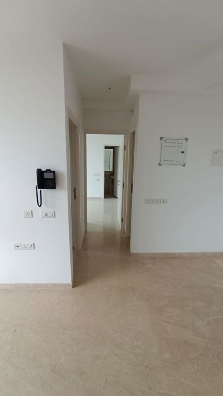 Room, hiranandani-estate-solitaire-c 1 Bedroom 650 Sq.Ft. Apartment In Ghodbunder Road Thane 10506627
