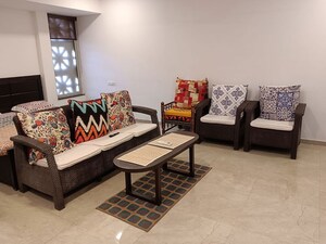 1 BHK Apartment For Rent in Raj Residency Kasarvadavali, Kasarvadavali