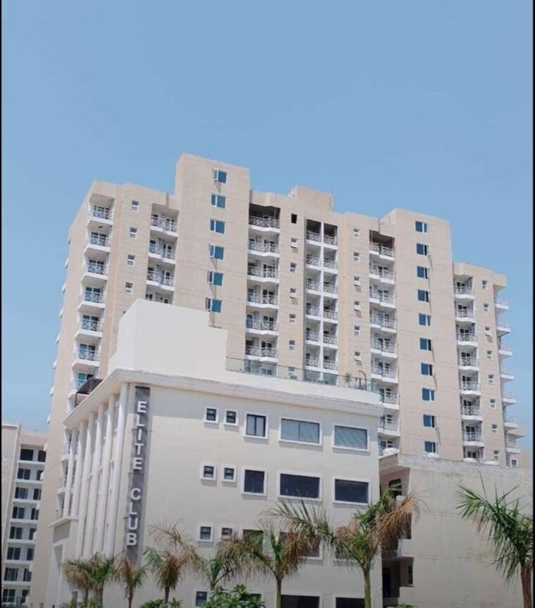 Exterior View, hermitage-centralis 3 Bedroom 1800 Sq.Ft. Apartment In Vip Road Zirakpur 10506658