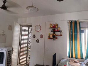 Team Area in 2 BHK Apartment at Stellar One, Sector 1 Greater Noida – for Sale