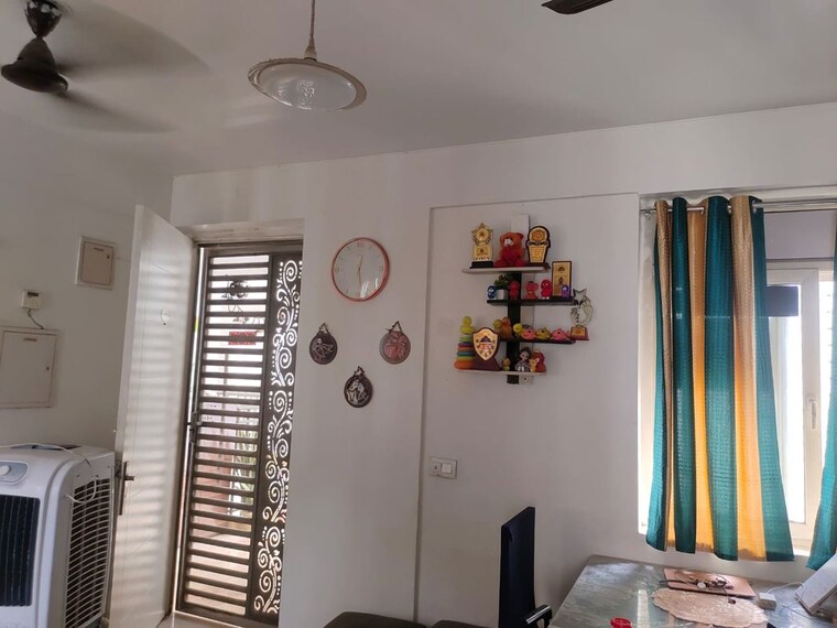 Team Area, stellar-one 2 Bedroom 895 Sq.Ft. Apartment In Sector 1 Greater Noida Greater Noida 10506671