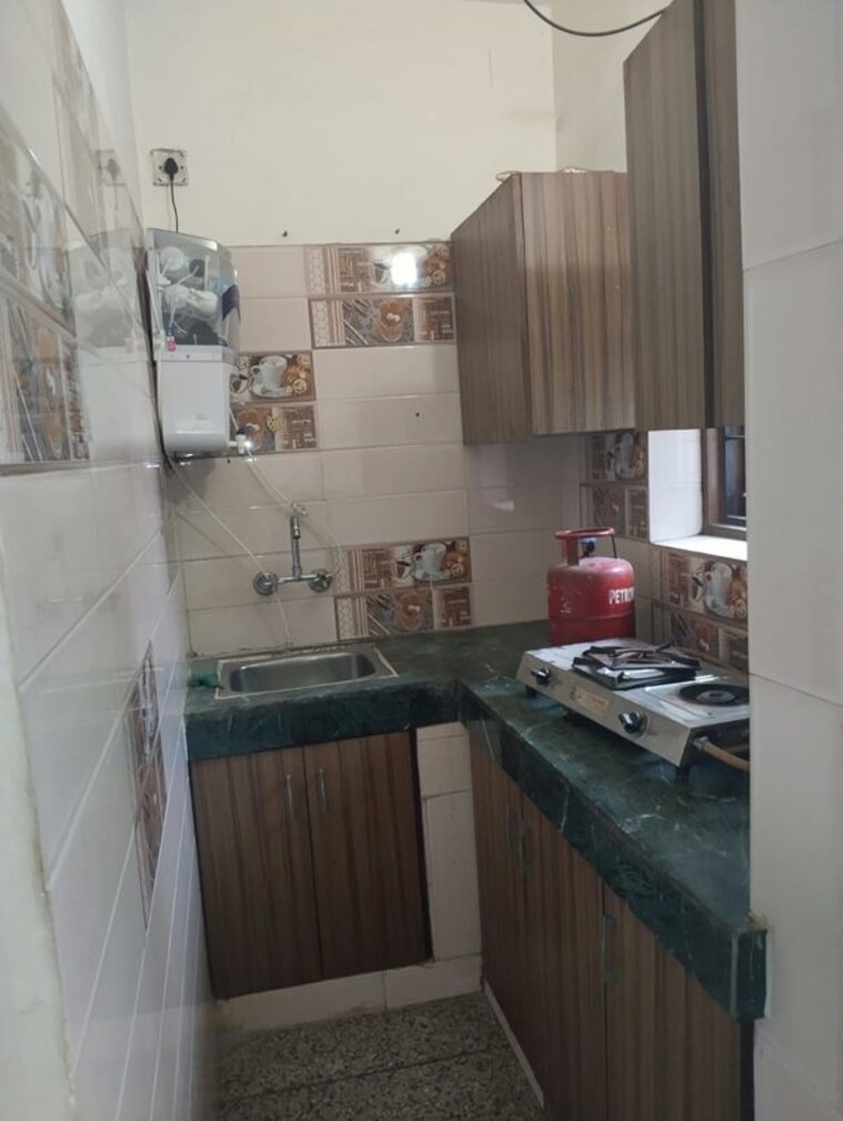 Kitchen, neb sarai 1 Bedroom 450 Sq.Ft. Builder Floor In Neb Sarai Delhi 10506675
