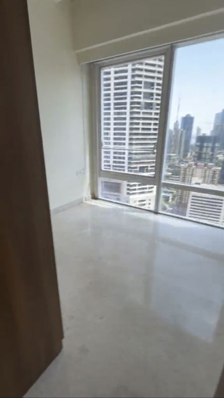 Balcony, indiabulls-blu 3 Bedroom 1200 Sq.Ft. Apartment In Worli Mumbai 10506704