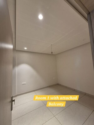 Room in 3 BHK Apartment at Awadhpuri – for Sale