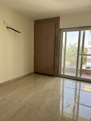 3 BHK Builder Floor For Rent in Sector 57