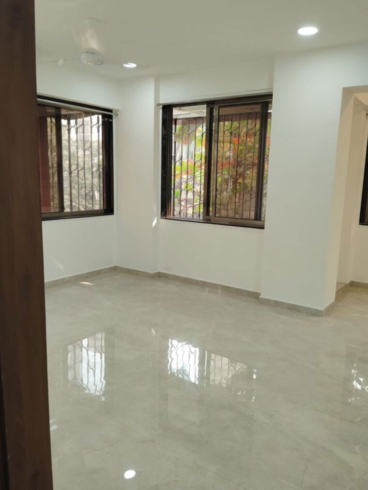Room, khar west 2 Bedroom 700 Sq.Ft. Apartment In Khar West Mumbai 10506742