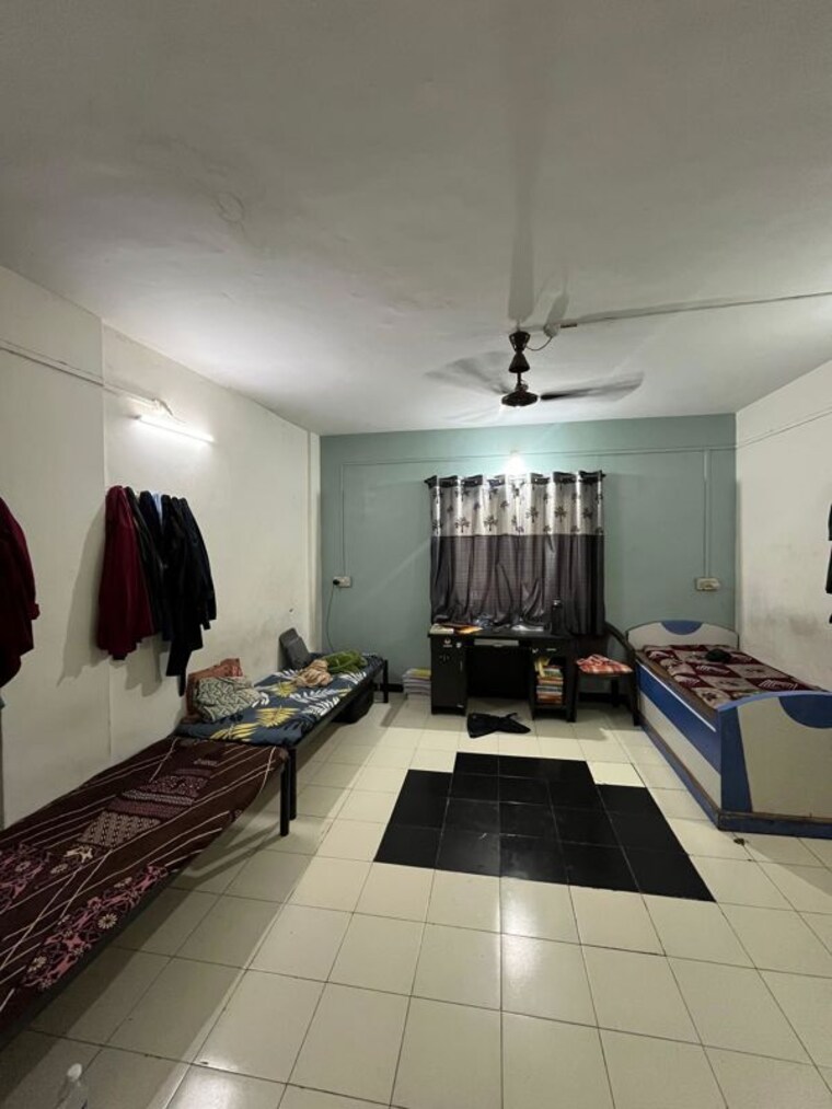 Room, gokhalenagar 3 Bedroom 1000 Sq.Ft. Apartment In Gokhalenagar Pune 10506763