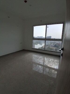 Room in 2 BHK Apartment at Zen Elite, Kharadi – for Rent