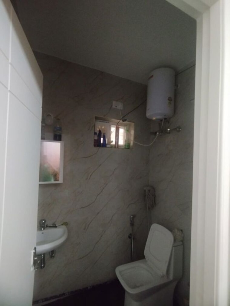 Bathroom, vasanth nagar 1 Bedroom 700 Sq.Ft. Independent House In Vasanth Nagar Bangalore 10506779