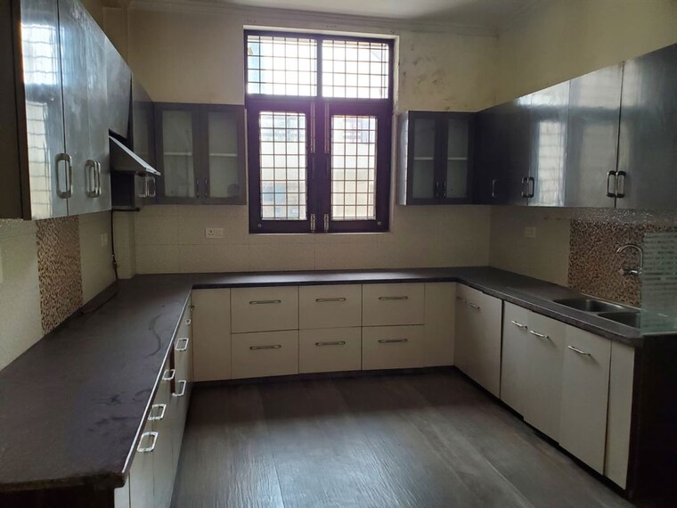 Kitchen, sector 46 3 Bedroom 2500 Sq.Ft. Independent House In Sector 46 Noida 10505404