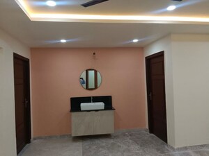 Room in 3 BHK Apartment at Aditya Empress Heights, Shaikpet – for Rent
