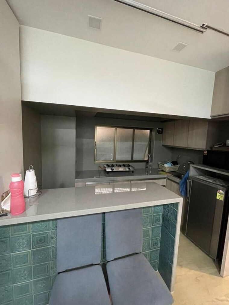 Kitchen, bandra west 1 Bedroom 500 Sq.Ft. Apartment In Bandra West Mumbai 10506825