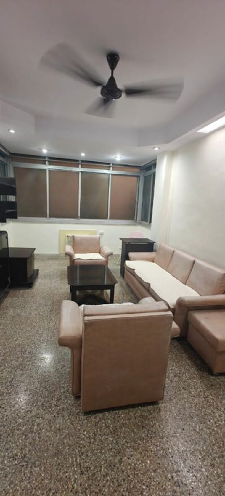 Living Room, bandra west 1.5 Bedroom 650 Sq.Ft. Apartment In Bandra West Mumbai 10506836