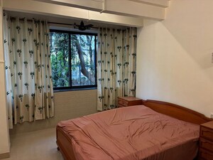Bedroom in 2 BHK Apartment at Bandra West – for Rent